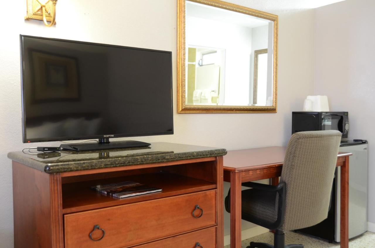 Lion Inn - Saint Augustine Room photo